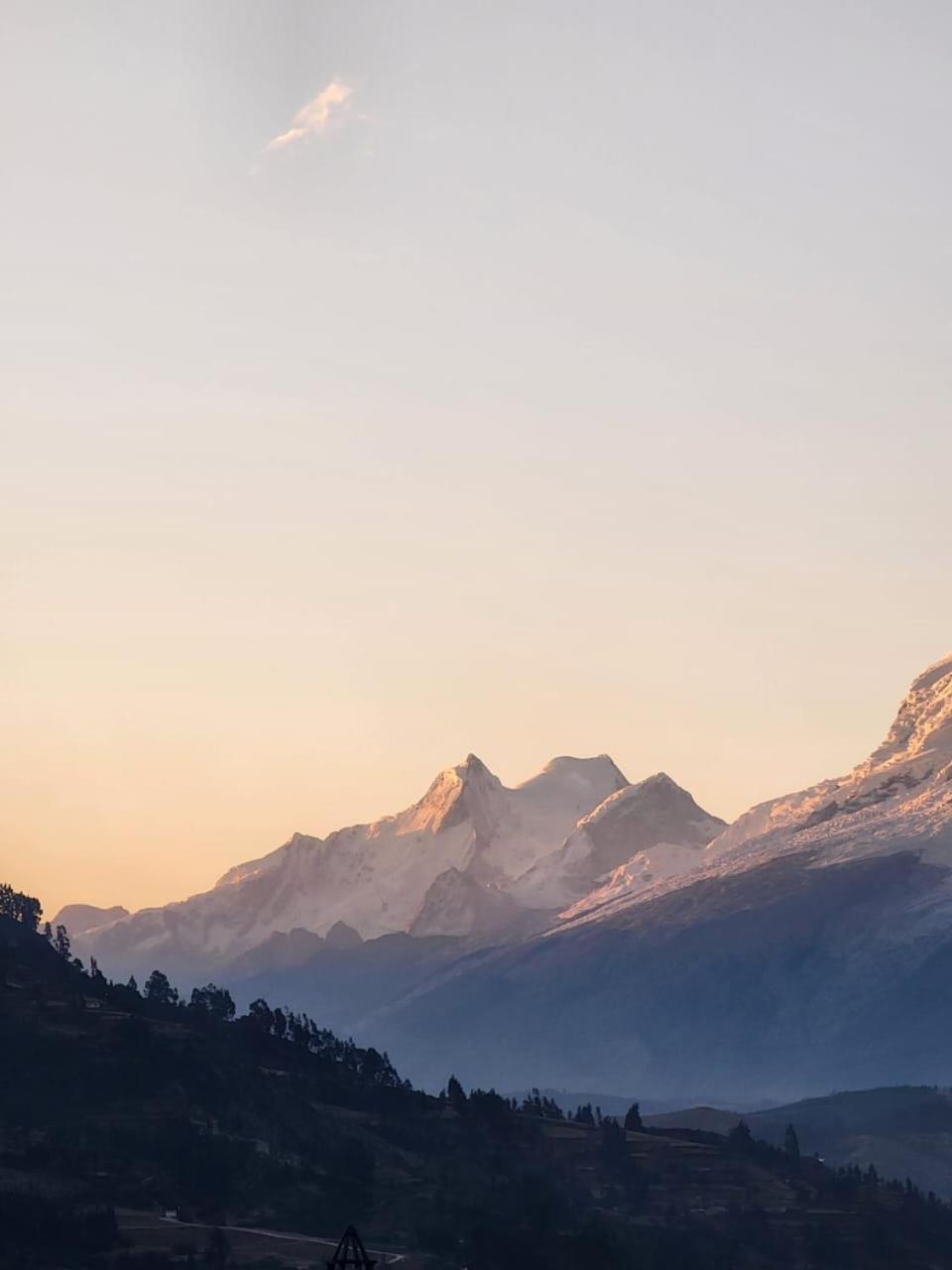 Lhotse Hostel B&B Huaraz  Eksteriør billede