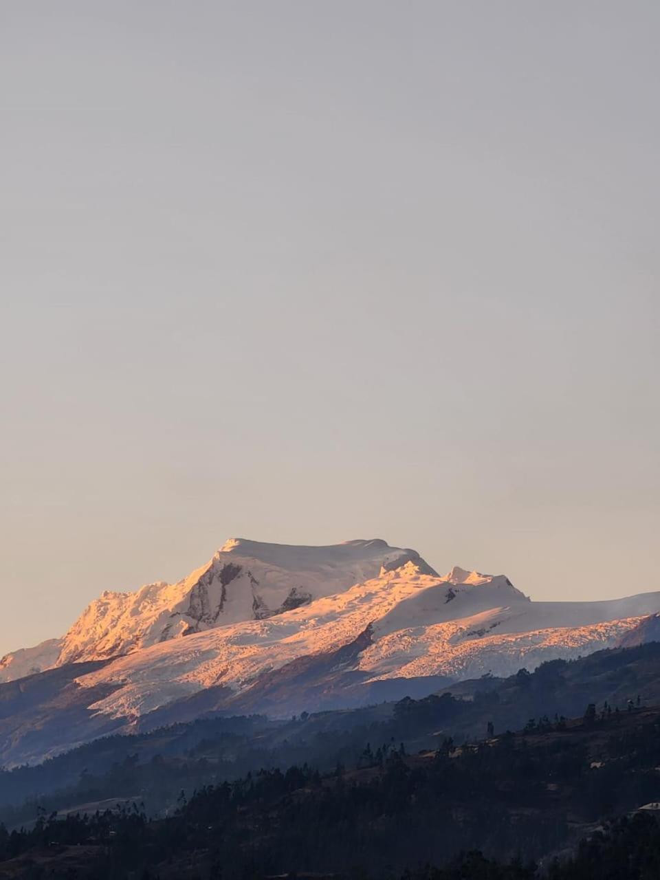 Lhotse Hostel B&B Huaraz  Eksteriør billede