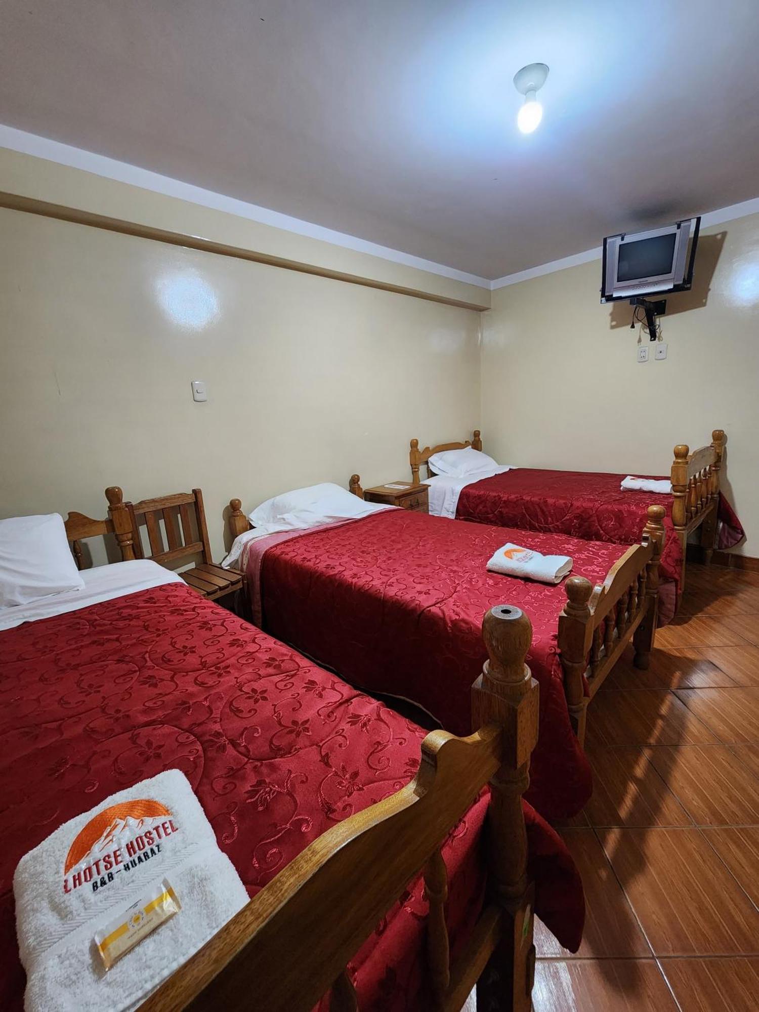 Lhotse Hostel B&B Huaraz  Eksteriør billede