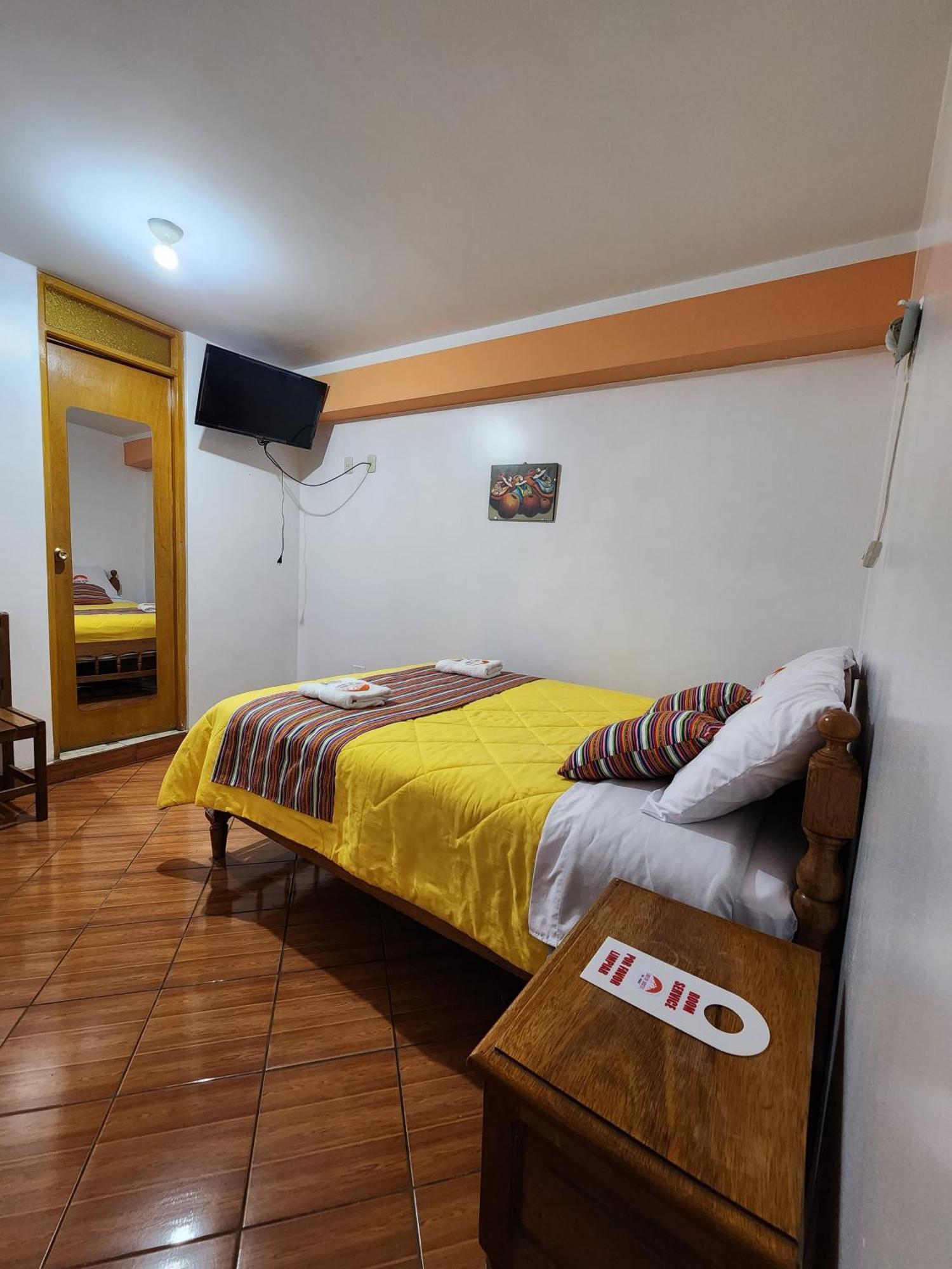 Lhotse Hostel B&B Huaraz  Eksteriør billede